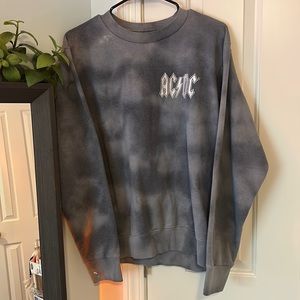 AC/DC Woman’s Blue Tie Die Embroidered Crewneck S